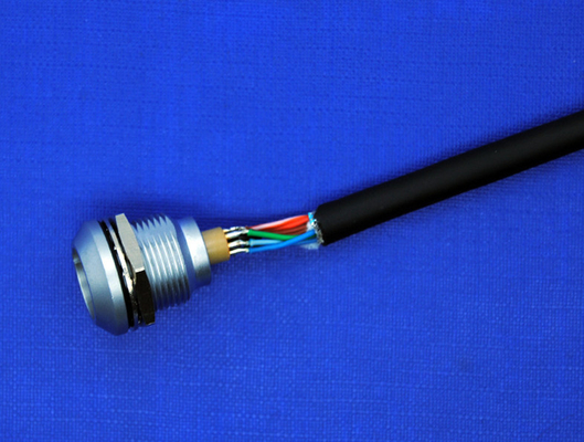 Le mâle aux cables électriques faits sur commande masculins, Pin 1K 8 a gainé des câbles d'alimentation d'énergie 